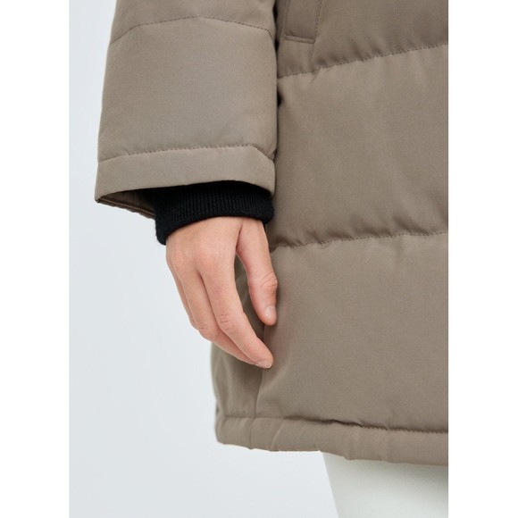 Aritzia Tna The Powder Parka Mid Length Jacket Taupe Goose Down LIKEW NEW SMALL - Picture 11 of 12